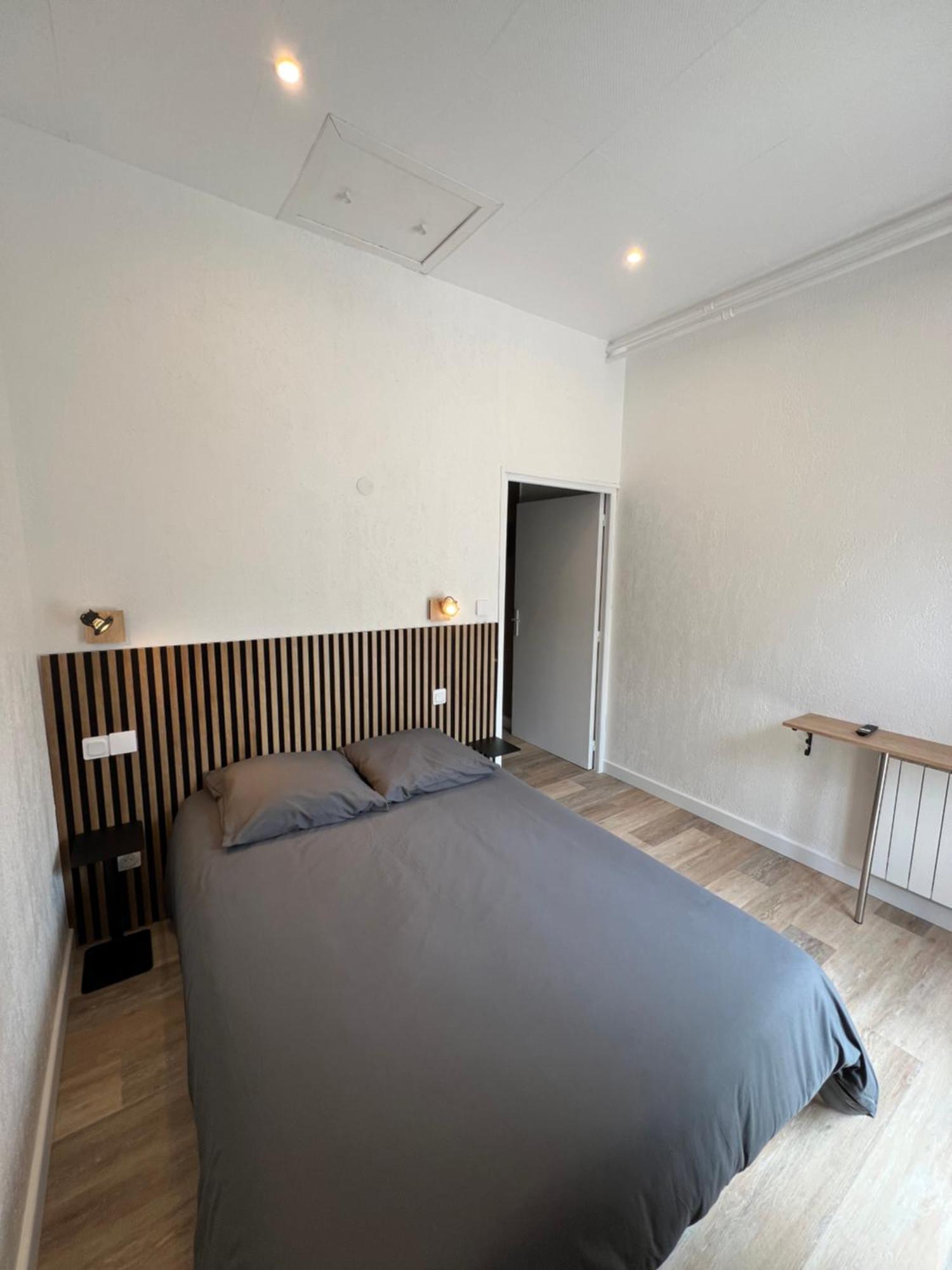 Complexe Les 4 Saisons Oust Exterior foto